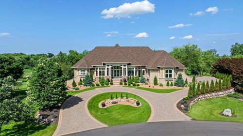 260 Calamus Cir, Medina, MN, 55340-9227 | Card Image