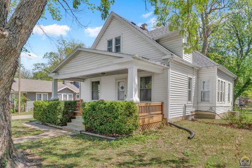 400 Sw Lindenwood Ave, Topeka, KS, 66606-1348 | Card Image