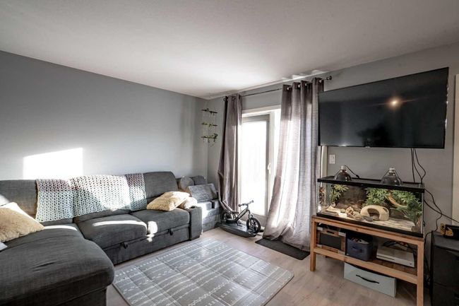 11307 91 St, Home with 3 bedrooms, 3 bathrooms and 3 parking in Peace River AB | Image 6