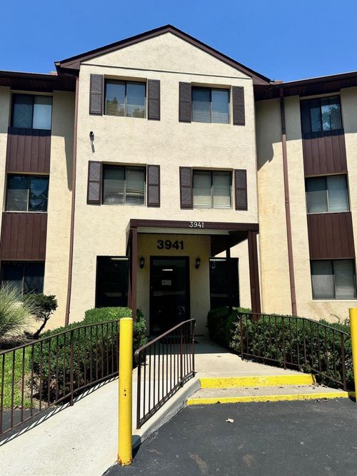 apt-321-3941 Karl Rd, Columbus, OH, 43224-5206 | Card Image