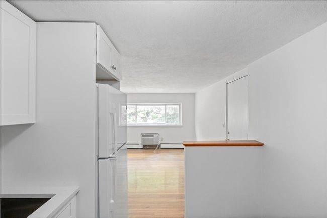 APT-7 - 2 Lagrange St, Condo with 2 bedrooms, 1 bathrooms and 1 parking in Boston MA | Image 15