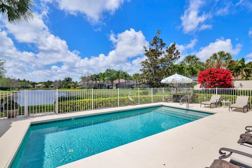 144 Euphrates Cir, Palm Beach Gardens, FL, 33410-2184 | Card Image
