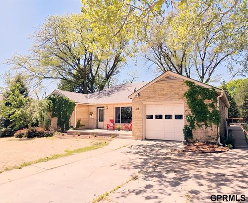 1415 H St, Fairbury, NE, 68352-1343 | Card Image