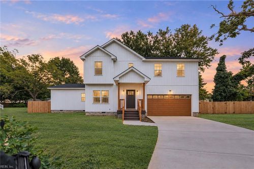502 Center Avenue, Newport News, VA, 23601 | Card Image