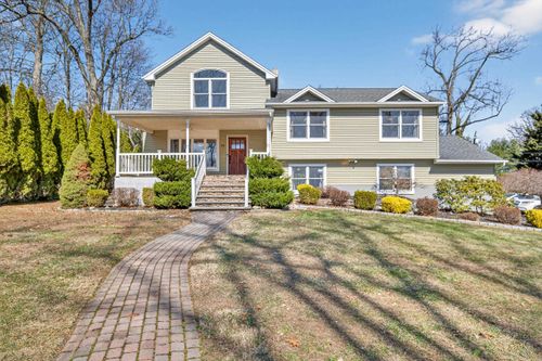 33 Georgia Dr, Wayne, NJ, 07470-3818 | Card Image