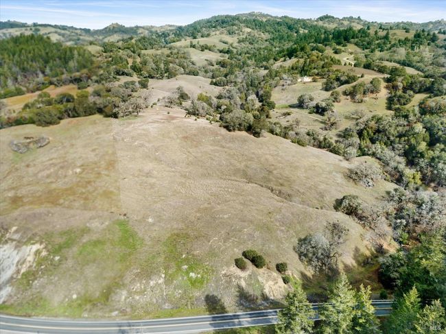 25400 Hulbert Rd, House other with 2 bedrooms, 2 bathrooms and 5 parking in Yorkville CA | Image 6
