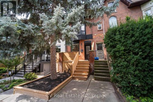 72 Hamilton St, Toronto, ON, M4M2C8 | Card Image