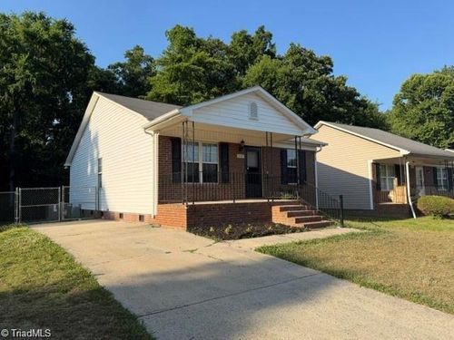 2127 Fairbrother St, Greensboro, NC, 27405-6007 | Card Image