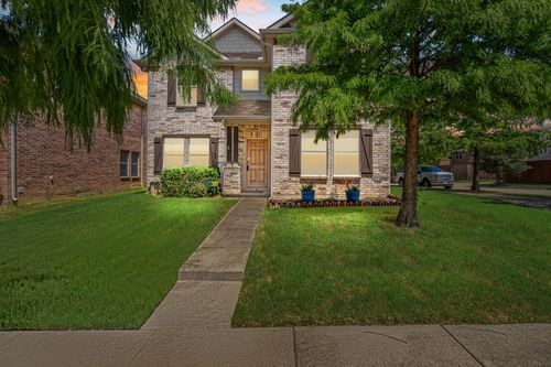 3813 Oceanview Dr, Denton, TX, 76208-6013 | Card Image