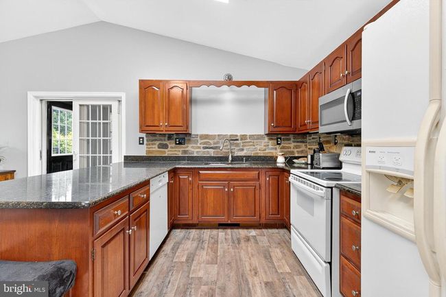 602 Greenview Dr, House other with 4 bedrooms, 2 bathrooms and null parking in Denver PA | Image 7