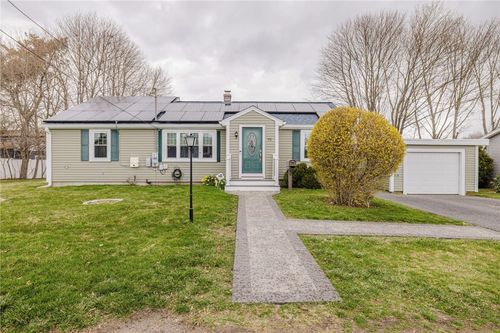 72 Beardsworth Rd, Tiverton, RI, 02878-1607 | Card Image