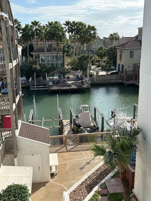 313-6201 Padre Blvd, South Padre Island, TX, 78597-7704 | Card Image