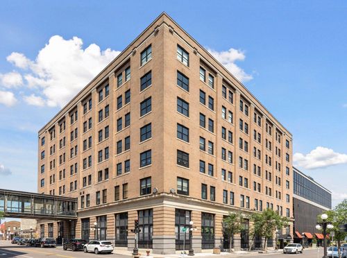 unit-601-406 Wacouta St, Saint Paul, MN, 55101-2046 | Card Image