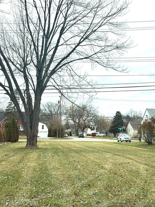 VACANT E Maple Road, Troy, MI, 48083 | Card Image