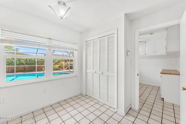 Breakfast Nook into Laundry Room | Image 11