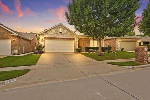 6616 Purbeck Trail, Denton, TX, 76210 | Card Image