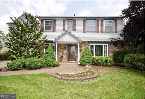 13 Mulberry Ln, EASTAMPTON, NJ, 08060-4322 | Card Image