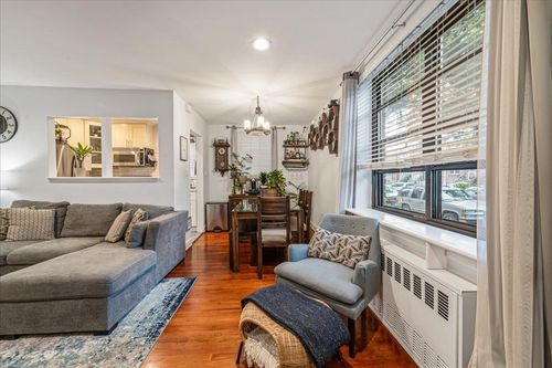 apt-140-190 39th Ave, Flushing, NY, 11358-2413 | Card Image