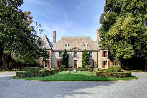601 Bellevue Ave, Newport, RI, 02840-4276 | Card Image