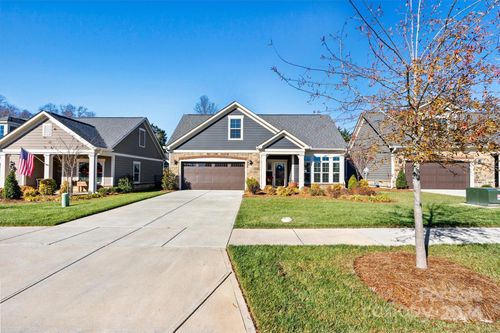 5019 Pleasant Run Drive, Matthews, NC, 28104 | Card Image