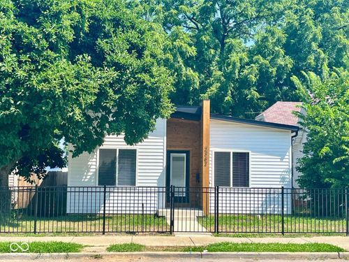 2362 English Ave, Indianapolis, IN, 46201-4069 | Card Image