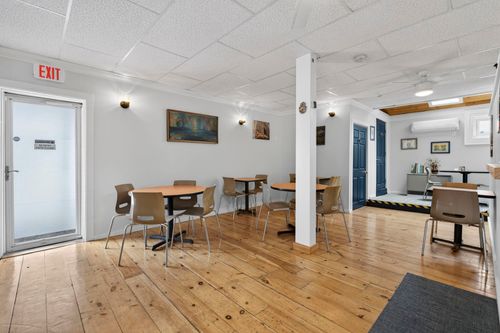 192 Main St, Somersworth, NH, 03878-3108 | Card Image