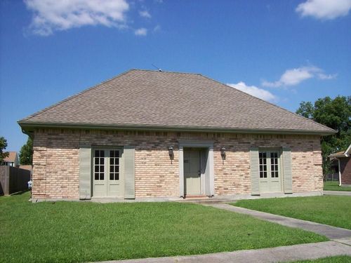 2508 Orbit Ct, Harvey, LA, 70058-3082 | Card Image