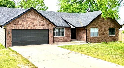 603 Lakeview Dr, Aurora, MO, 65605-1923 | Card Image