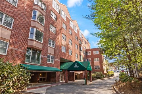 520-1 Watermill Pl, Arlington, MA, 02476-4144 | Card Image