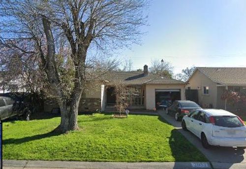 2052 Delma Way, Sacramento, CA, 95825-0108 | Card Image