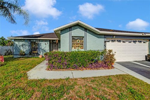 52 York Ct, KISSIMMEE, FL, 34758-4115 | Card Image