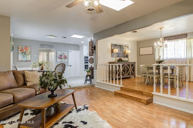 1205 Garland St, House other with 4 bedrooms, 3 bathrooms and null parking in Plainview TX | Image 8