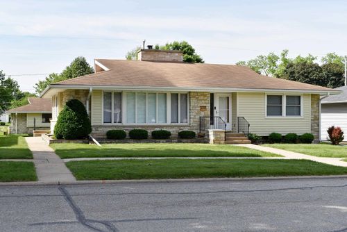 814 Ash St, Osage, IA, 50461-1415 | Card Image