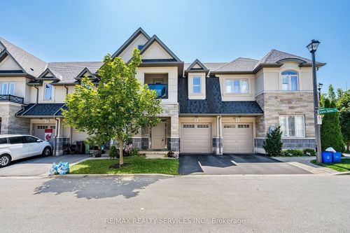 43 Sonoma Valley Cres, Hamilton, ON, L9B0J3 | Card Image