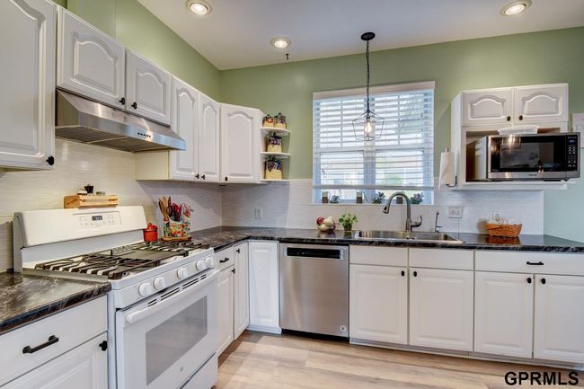 13994 156 Th St, House other with 3 bedrooms, 2 bathrooms and 4 parking in Louisville NE | Image 12