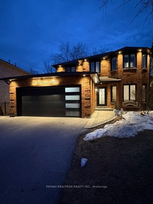 main-35 Hammond Dr, Aurora, ON, L4G2T8 | Card Image