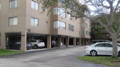 203-8020 Hampton Blvd, North Lauderdale, FL, 33068 | Card Image