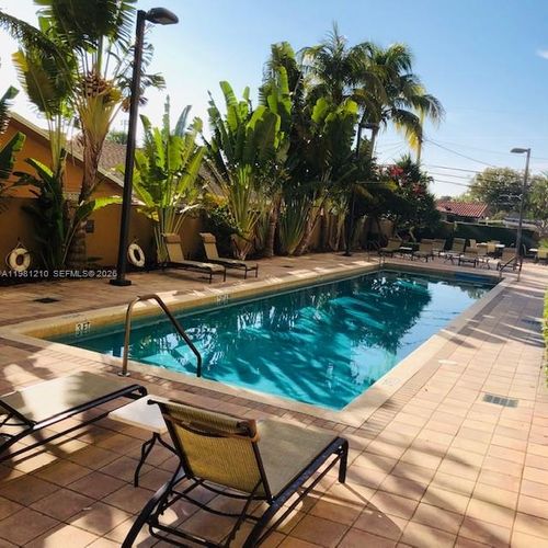 apt-802-2665 Sw 37th Ave, Miami, FL, 33133-2753 | Card Image