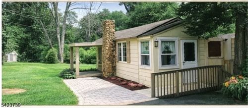 32 Cedar Ter, Wharton, NJ, 07885-1201 | Card Image