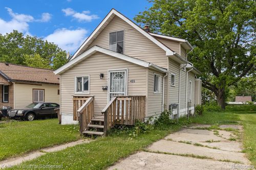 455 Irwin Ave, Pontiac, MI, 48341-2954 | Card Image