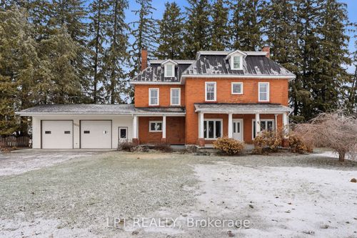 6671 County Rd 10, Vankleek Hill, ON, K0B1R0 | Card Image