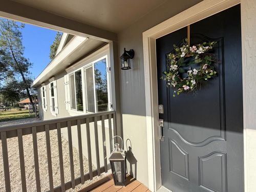 12155 Gilham Ct, Grass Valley, CA, 95949-9788 | Card Image