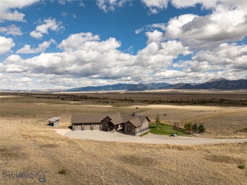 102 Diamondback Rd, Ennis, MT, 59729-9101 | Card Image