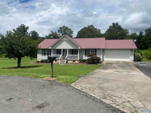 71 Clyde Cir, Guntersville, AL, 35976-5570 | Card Image