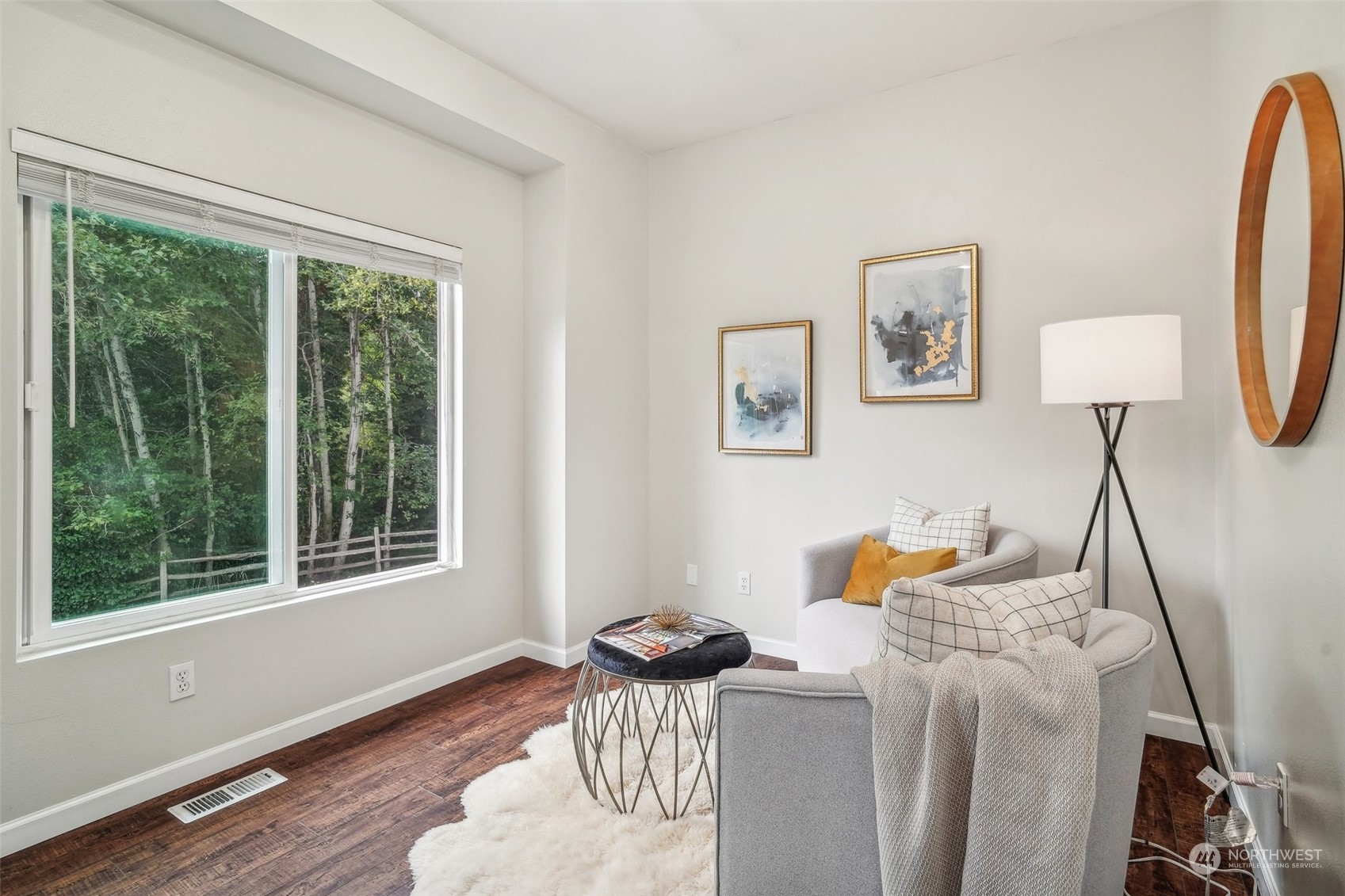 Cougar Mountain Way, Bellevue, WA 98006