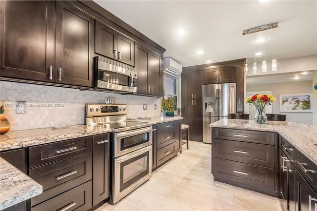 1601 Sw 117 Th Ave, House other with 4 bedrooms, 3 bathrooms and null parking in Davie FL | Image 13