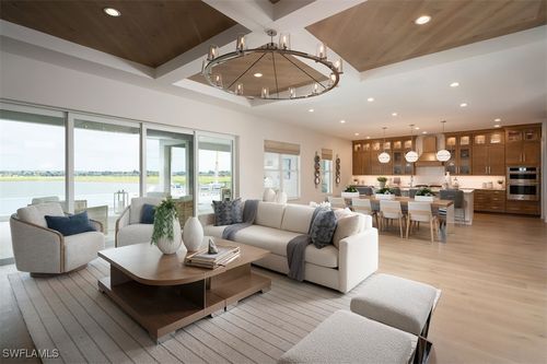 8762 Driftwood Dr, Naples, FL, 34114-2971 | Card Image