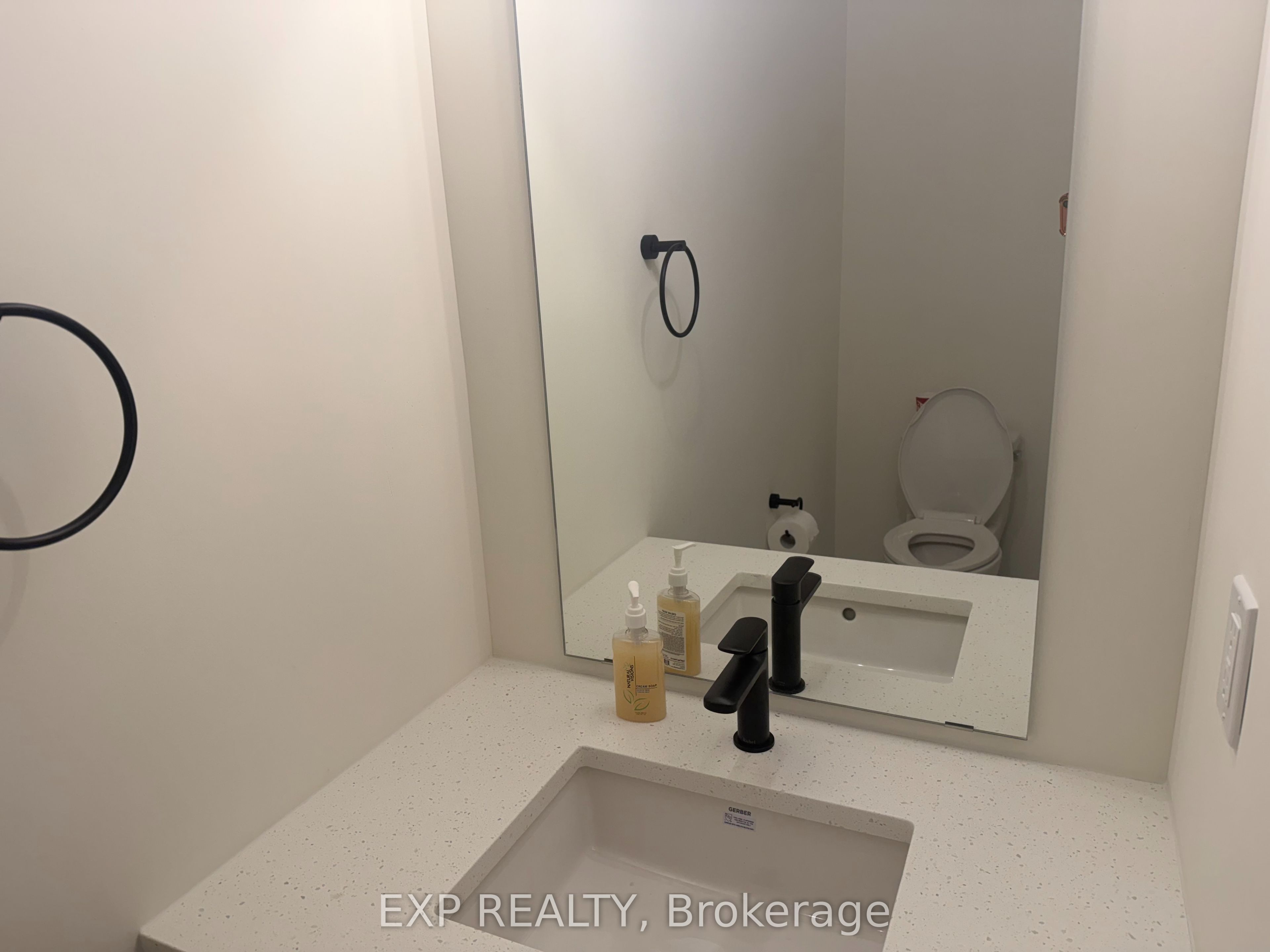 Residential Lease in Niagara Falls