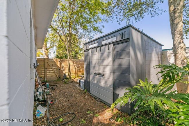 451 Sargo Rd, House other with 3 bedrooms, 2 bathrooms and null parking in ATLANTIC BEACH FL | Image 41