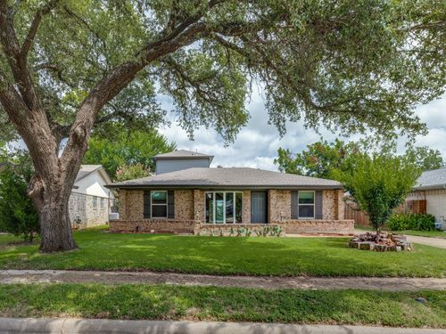 2001 Pebblebrook Trl, Irving, TX, 75060-7322 | Card Image